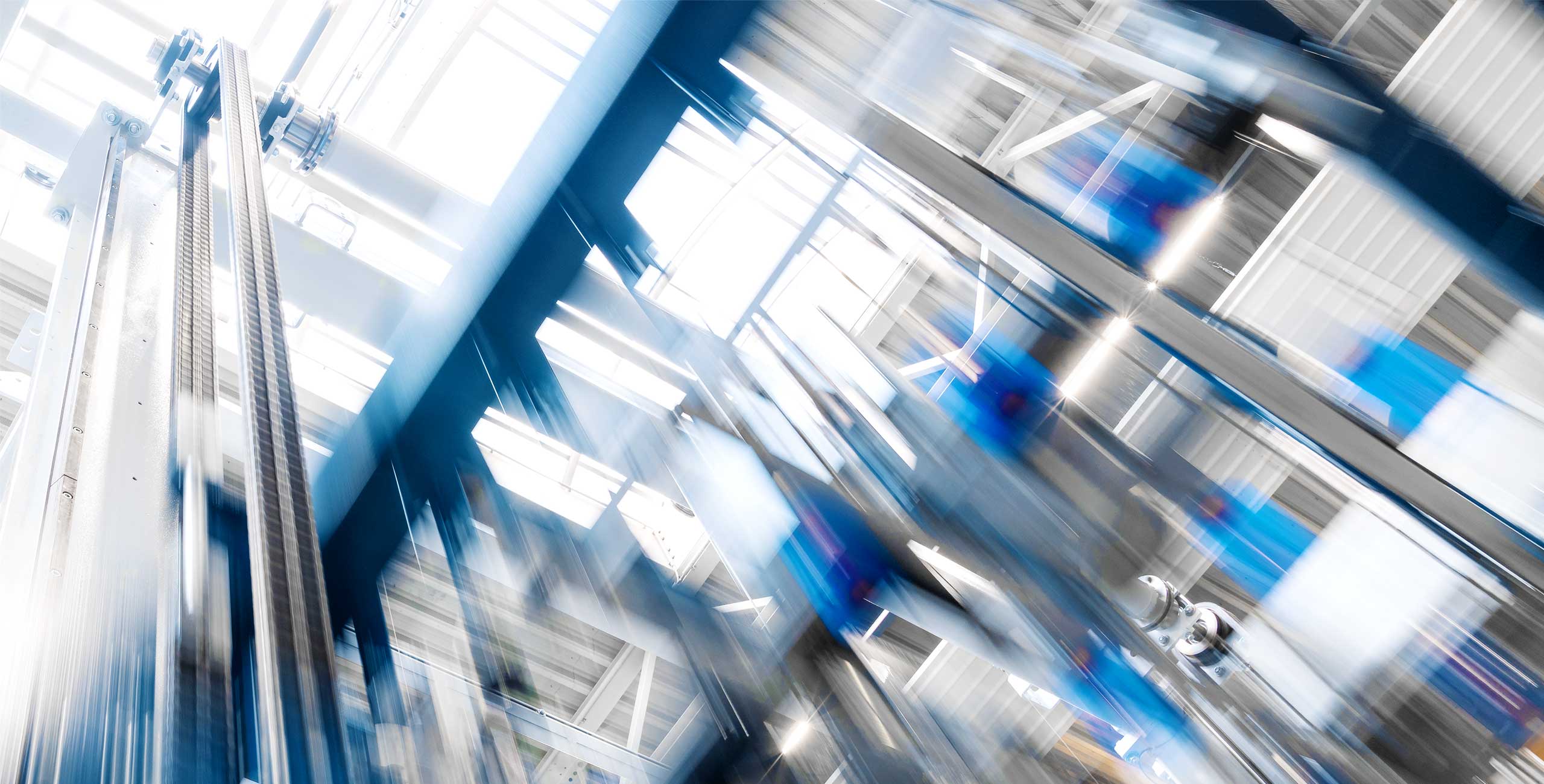 Picture: STOPA storage system with Picking Tower in motion