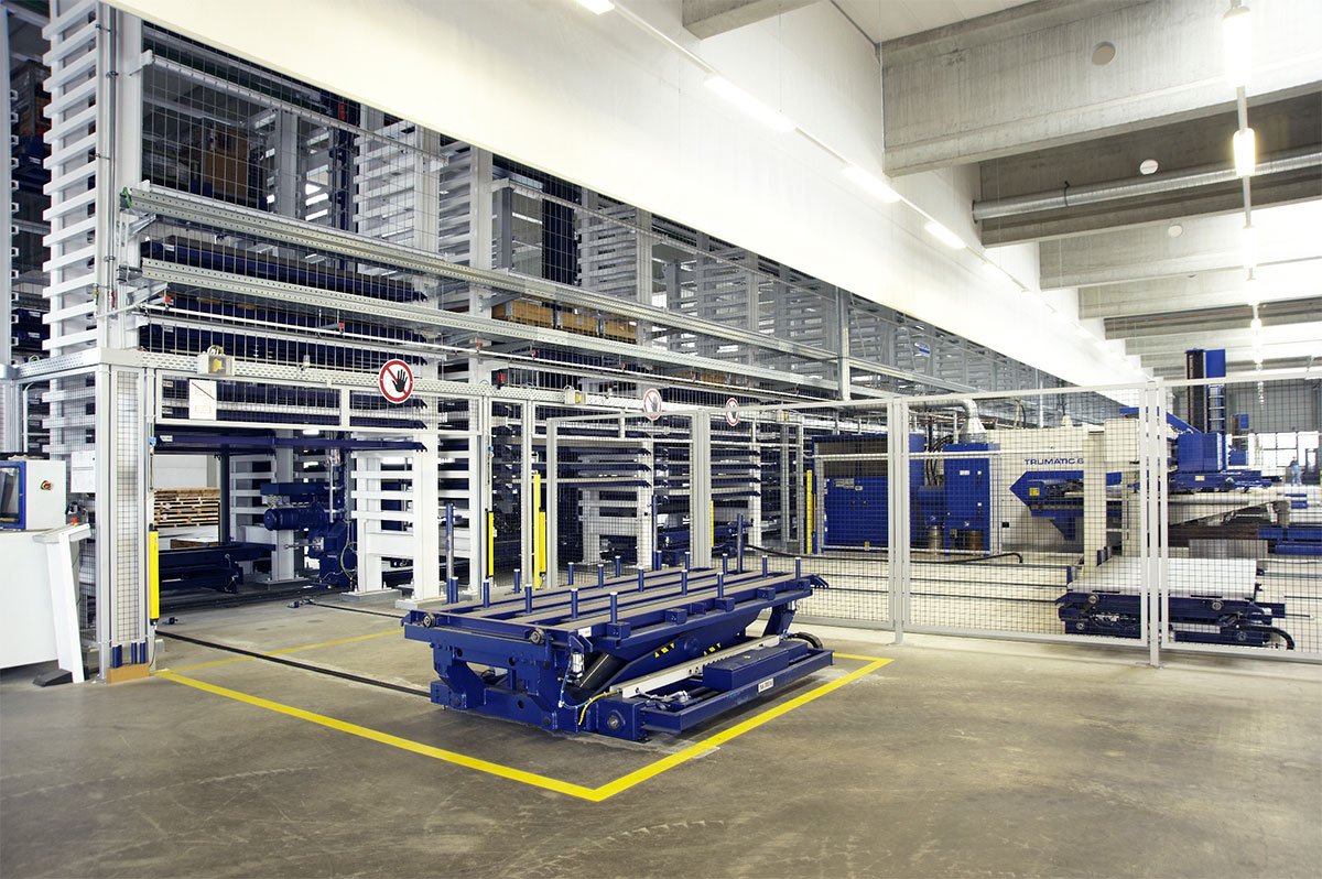 Picture: STOPA COMPACT, The STOPA COMPACT automatic storage system at WaCo is around 67.5 meters long, 4.7 meters wide and 6.2 meters high